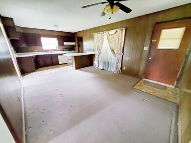 6027 Jenkins Rd, Albany, GA 31705 - photo 7