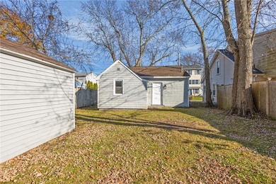 19 Curtis St, Warwick, RI 02889 - photo 4