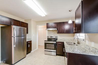 1800 Sagamore Ct, Raleigh, NC 27604 - photo 7