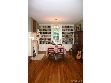 Great open floor plan that is perfect for entertai