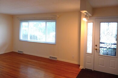 1525 Lonsdale Rd, Columbus, OH 43232 - photo 6