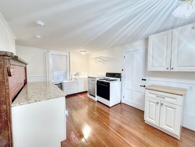 342 William St, Stoneham, MA 02180 - photo 3