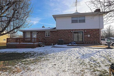 601 Smith St, Farmington, MO 63640 - photo 2