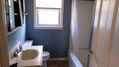 89 S 8th Ave, Beech Grove, IN 46107 - photo 2