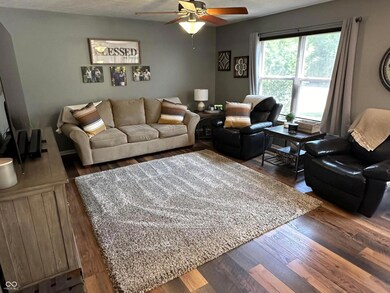 5057 W Bay Rd, Plainfield, IN 46168 - photo 4