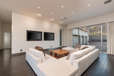 5. Living Room-2