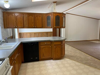 Kitchen/Dining