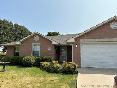 1502 Persimmon Ln, Ardmore, OK 73401 - photo 4