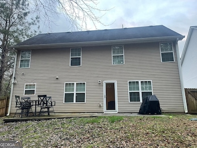 4176 Round Stone Dr, Snellville, GA 30039 - photo 5