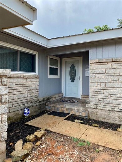 100 Forest Hills Dr, Duncan, OK 73533 - photo 2