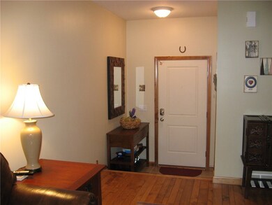 608 Montpelier Ave, Erie, PA 16505 - photo 2