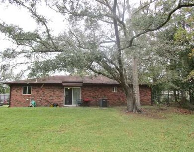 8312 William Baxter St, Moss Point, MS 39562 - photo 2