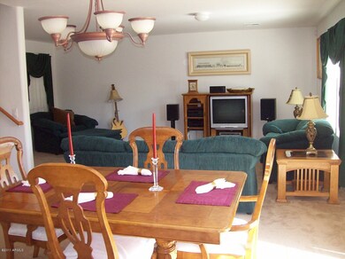 WRW-dining area