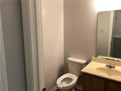 1925 Corporate Square Dr unit H, Slidell, LA 70458 - photo 6