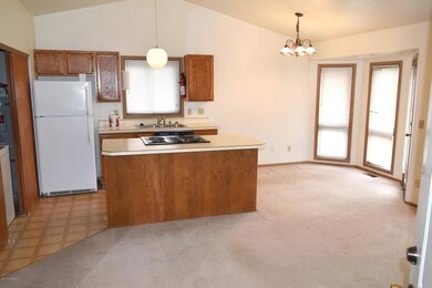 3947 Lunar Dr unit 3, Anchorage, AK 99504 - photo 2