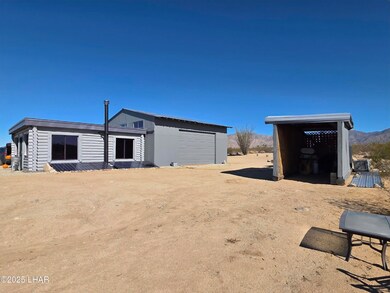 13505 S Alan Rd, Yucca, AZ 86438 - photo 4