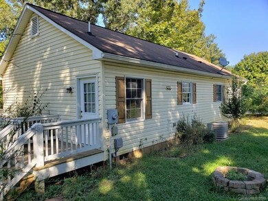 24 Robinson Ave, Asheville, NC 28803 - photo 2