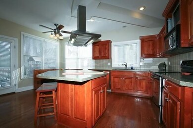 10144 Theden Cir, Lenexa, KS 66220 - photo 6