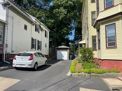 22 Oneida St, Lynn, MA 01902 - photo 2