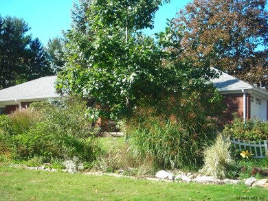 14 Chelton Ave, Troy, NY 12180 - photo 7