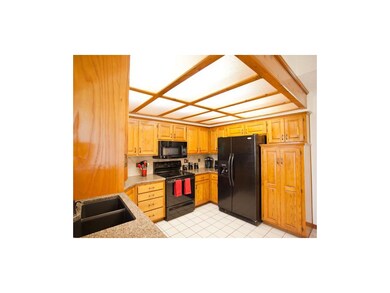 10593 Hauser St, Lenexa, KS 66215 - photo 5