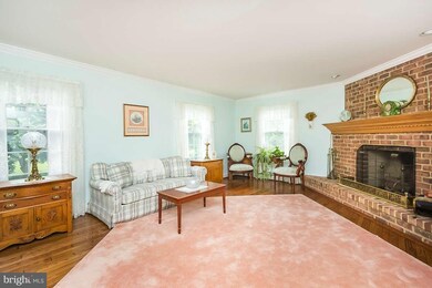 17 Brook Farm Ct, Cockeysville, MD 21030 - photo 4