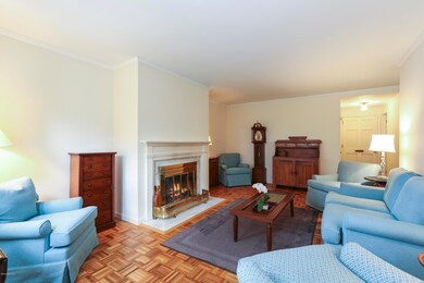 19 Le Grande Ave unit 18, Greenwich, CT 06830 - photo 3