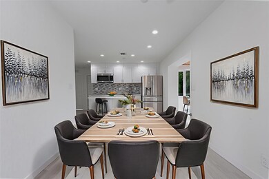 713 SW 4th Ct, Hallandale Beach, FL 33009 - photo 5