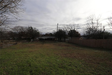 904 Parkview Dr, Cushing, OK 74023 - photo 4