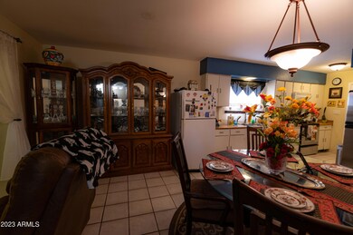 1.dining1.2