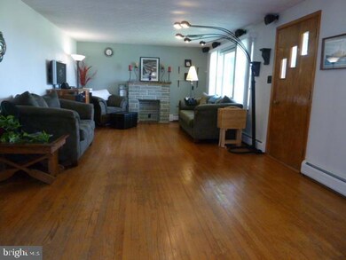 4828 Rippling Run Rd, Red Lion, PA 17356 - photo 7