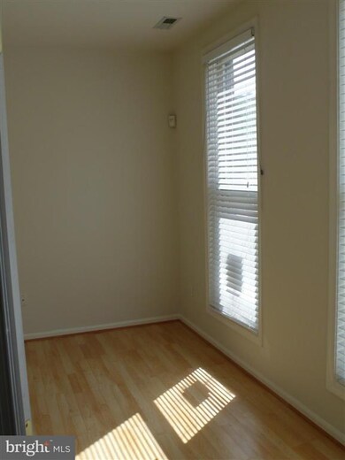 248 Robert St, Baltimore, MD 21217 - photo 3