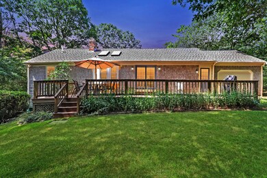 001-photo-twilight-front-view-8527055