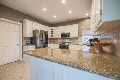 1512 Conan Doyle Rd, Naperville, IL 60564 - photo 6