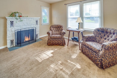 207 SW 12th St, Redmond, OR 97756 - photo 3