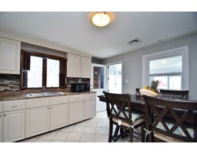32 Annavoy St, Boston, MA 02128 - photo 3