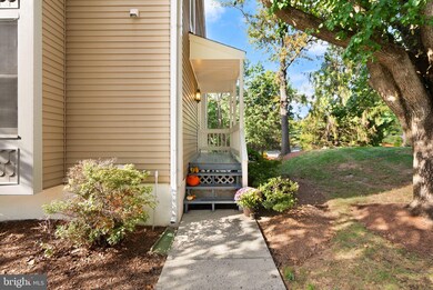 1700 Quietree Dr, Reston, VA 20194 - photo 5