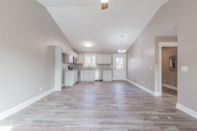 183 Rosyln Ct HD_-12