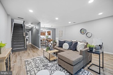 3826B Steppes Ct, Falls Church, VA 22041 - photo 5