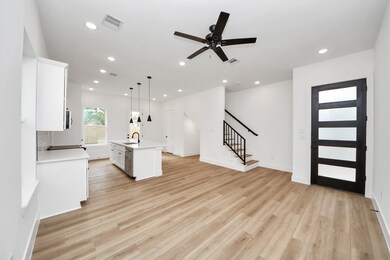 2708 Bostic St unit B, Houston, TX 77093 - photo 3