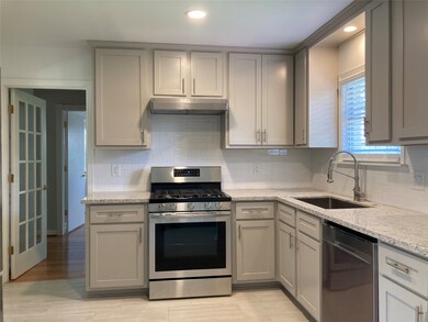 1605 Lamonte Ln, Houston, TX 77018 - photo 6