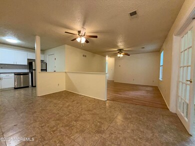 17-6 Augusta Ct, Freehold, NJ 07728 - photo 2