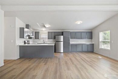 10324 Delphi Rd SW unit 8, Olympia, WA 98512 - photo 4