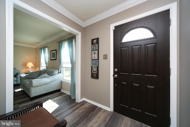 58 Jennifer Ln, Morrisville, PA 19067 - photo 4