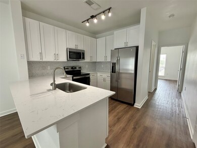 6740 Windhaven Pkwy unit 5907, the Colony, TX 75056 - photo 2