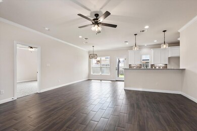 3308 Promenade Dr, Granbury, TX 76049 - photo 7