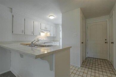 8018 Halsey St, Lenexa, KS 66215 - photo 6