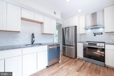 6921 Scotch Dr, Laurel, MD 20707 - photo 7