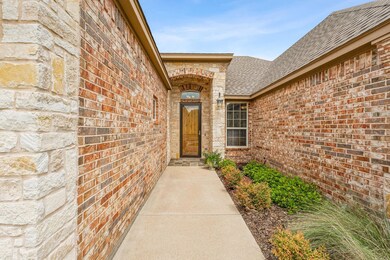 2934 Willow Ridge Cir, Granbury, TX 76049 - photo 5