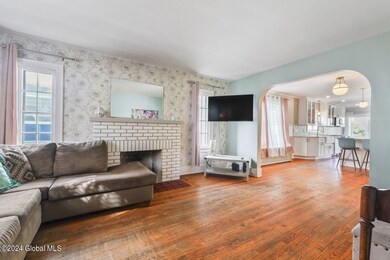 photos_web_resolution_20_Joelson_Court_A
